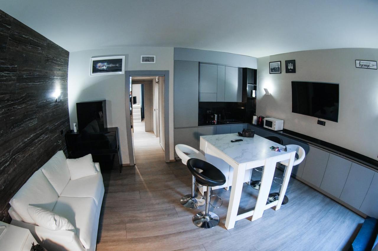 ミラノBubi House Moscovaアパートメント エクステリア 写真